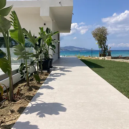 אליקאנאס Ayia Suites מראה חיצוני תמונה